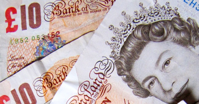 Britanska funta je porasla u odnosu na americki dolar i ostvarila dvogodisnji maksimum prema evru